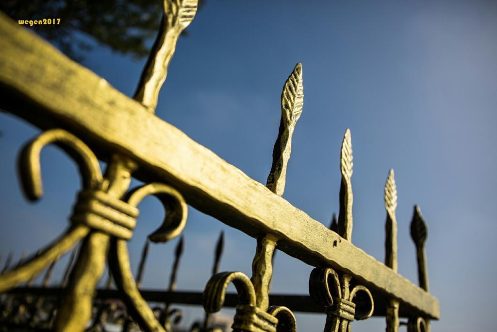 Manor Daire Houli Dış mekan fotoğraf